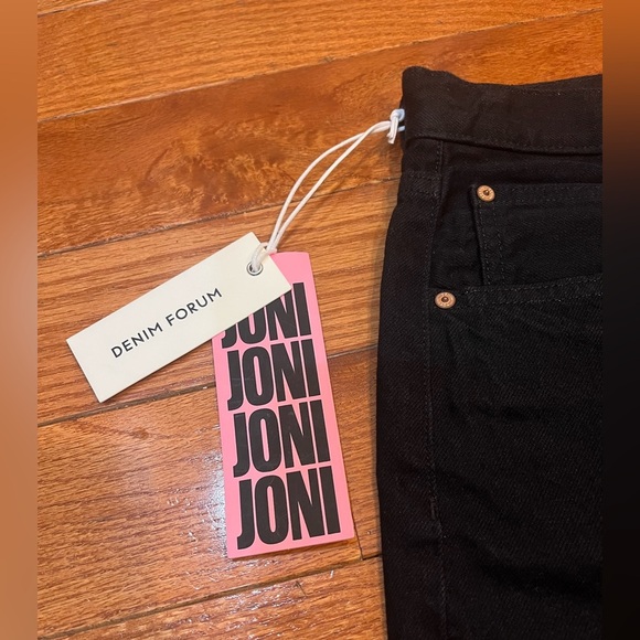 NEW WITH TAGS Denim Forum Black High Rise Loose Joni Jeans - Picture 4 of 7